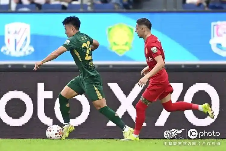 澳大利亚A联赛：墨尔本城 VS 悉尼FC